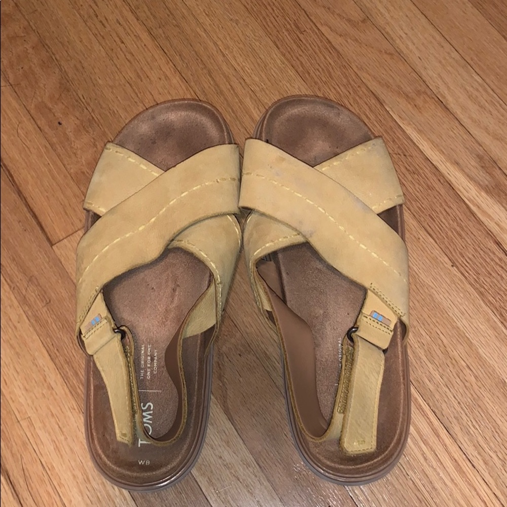 Toms flatform sandals in yellow W8